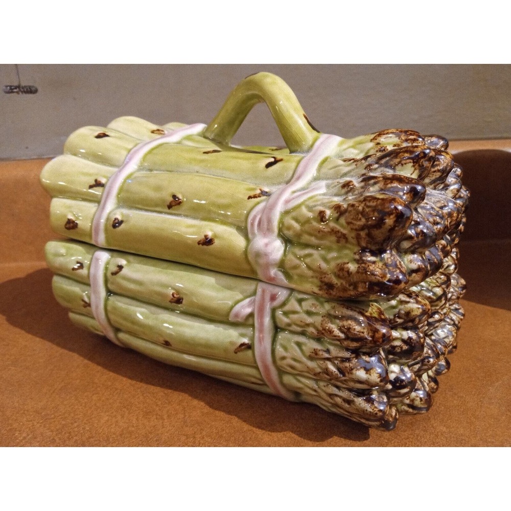 1950s Bordallo Pinheiro Majolica Figural Asparagus Tureen Server Portugal